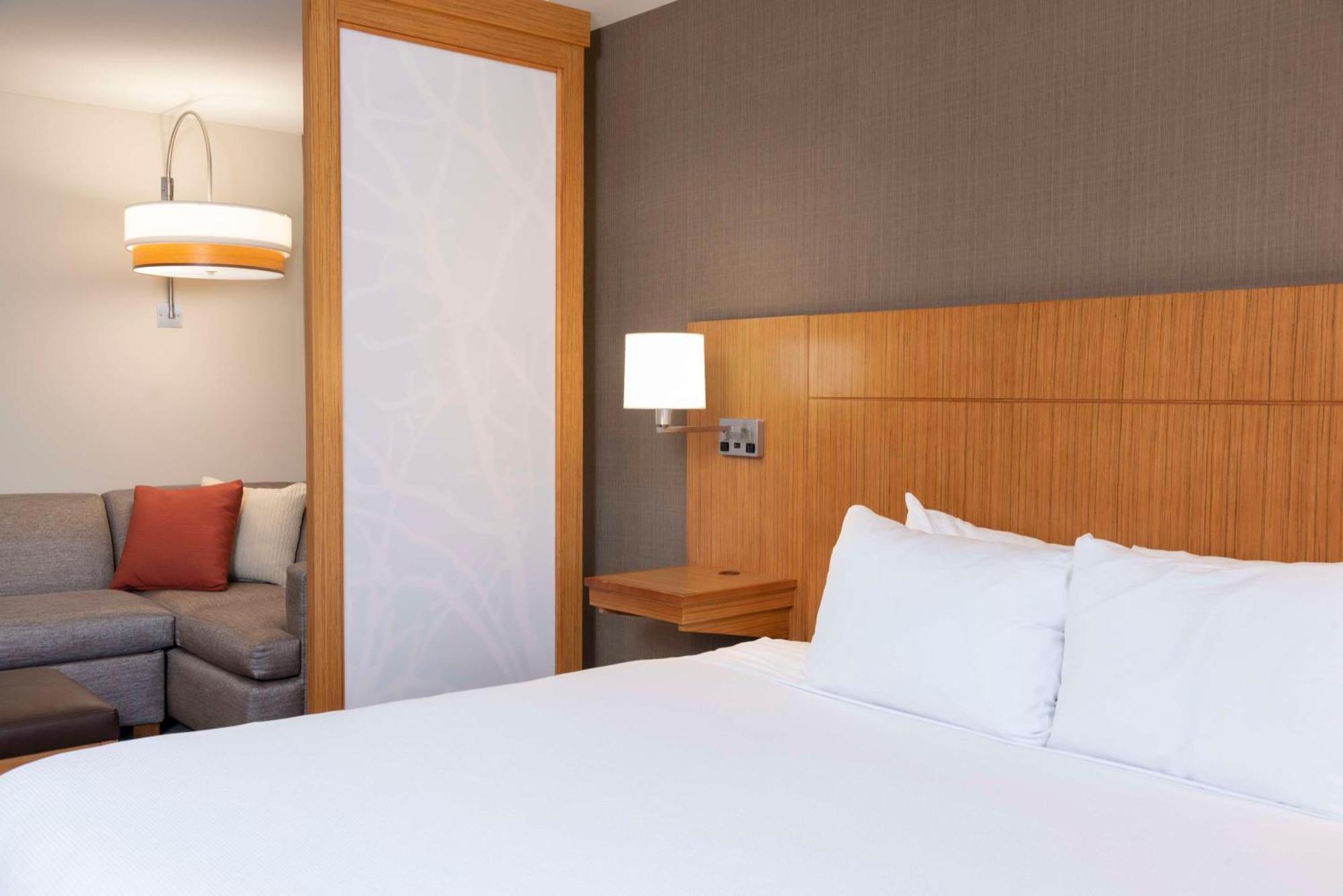 Hyatt Place Detroit/Ройал-Оук Экстерьер фото